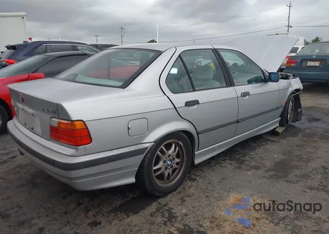 1997 BMW 328I z USA, uszkodzony, nr VIN WBACD3327VAV19335